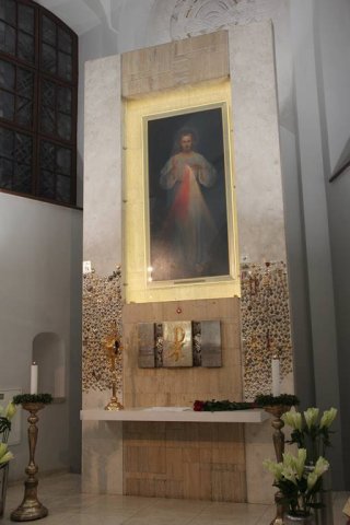 УКРАЇНСЬКА ЛІТУРГІЯ У ВІЛЬНЮСЬКОМУ ХРАМІ ІСУСА МИЛОСЕРДНОГО