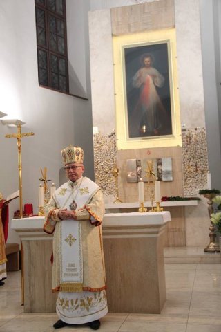 УКРАЇНСЬКА ЛІТУРГІЯ У ВІЛЬНЮСЬКОМУ ХРАМІ ІСУСА МИЛОСЕРДНОГО